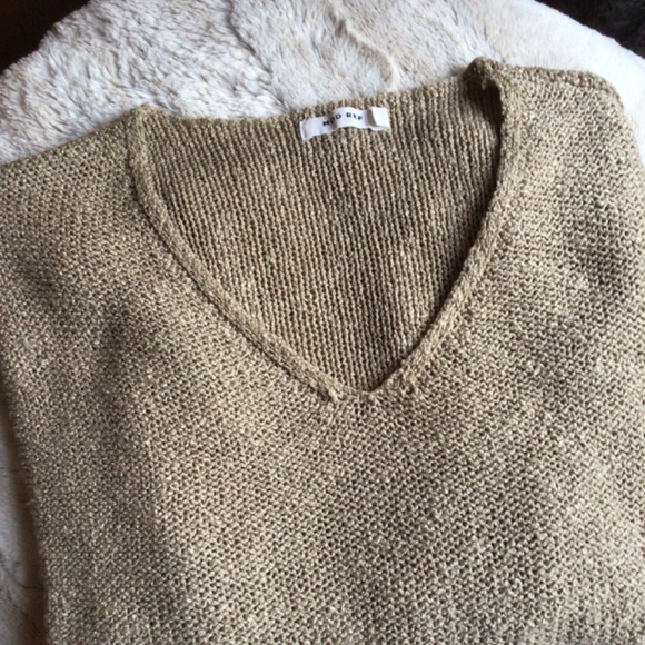 EUC Mod Ref Cafe All Day Sweater * Medium * - Picture 2 of 10